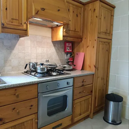 Daire Bay Beachside Xlendi